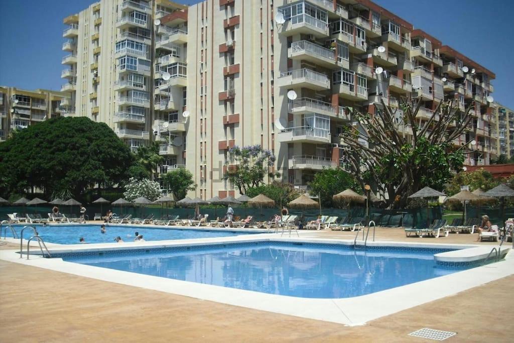 Aguila Apartamento Con Vistas Бенальмадена Екстер'єр фото