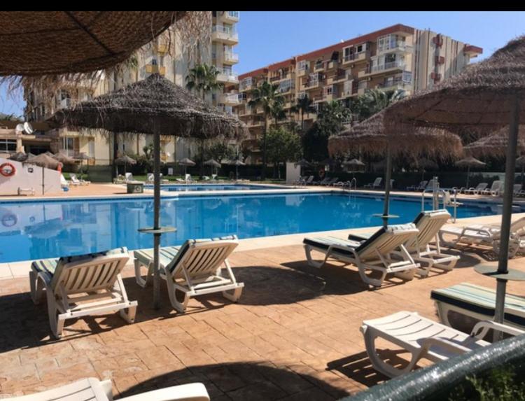 Aguila Apartamento Con Vistas Бенальмадена Екстер'єр фото